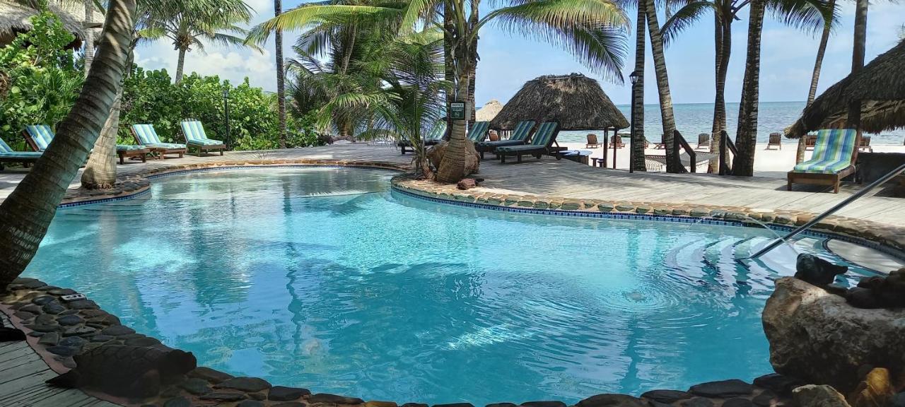 Xanadu Island Resort サン・ペドロ エクステリア 写真