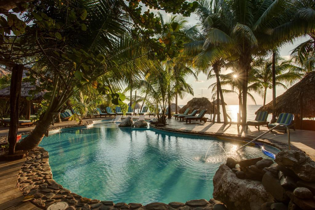 Xanadu Island Resort サン・ペドロ エクステリア 写真